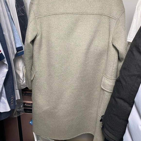 Wool coat - Picture 4 of 9